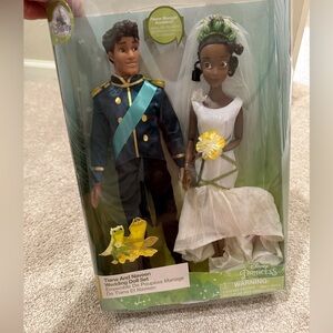 Disney Tiana and Naveen Wedding Doll Set – The Princess and The Frog
